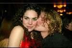 Amsterdam 9 februari 2004
Premiere FEESTJE in Tuschinski.
Tygo Gernandt met vriendin Anne kussend