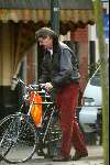 Amsterdam 17 februari 2004
Ursul de Geer op fiets bij