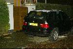 Amstelveen 26 februari 2004
Xander zijn auto staat voor de deur bij zij vriendin ... Bles.