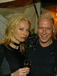 Ouderkerk aan de Amstel 13 december 2002
Opening restaurant Lute.
Micha Klein met vriendin Afke Reinga