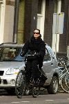 Amsterdam1 maart 2003
Ans Marcus op fiets