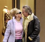 Amsterdam 5 februari 2005
Hans Breukhoven en Connie Breukhoven op pc hooftstraat.