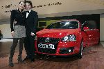 Amsterdam 9 februari 2005
Galavond autorai.
Dirk Zeelenberg met vriendin voor vw golf