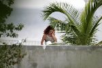 Curacao 19 februari 2005
Katja Schuurman viert haar 30e verjaardag op Curacao met gsm