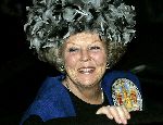 Leiden 8 februari 2005
konigin Beatrix krijgt ere doctoraal