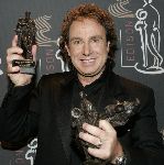 Amsterdam 14 Februari 2005
Uitreiking Edison Music Awards 2005
Marco Borsato met Ronald Koeman