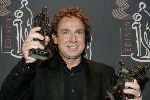 Amsterdam 14 Februari 2005
Uitreiking Edison Music Awards 2005
Marco Borsato met Ronald Koeman