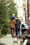 Amsterdam1 maart 2003
Prins Maurits en Marilene wandelen met Anna en Lucas