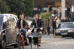 Amsterdam 6 augustus 2005
Prinses Marilene met zus en bakfiets