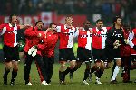Rotterdam, 5 februari 2006  Seizoen 2005/2006 Kompetitiewedstrijd Feyenoord-AJAX, eindstand 3-2
Blijdschap bij o.a. Ali Boussaboun Diego BiseswarNicky Hofs Dirk Kuyt Romeo Castelen en Patrick Lodewijks
©Edwin van Zandvoort