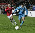 Utrecht, 8 Februari 2006 Kompetitiewedstrijd FC Utrecht-PSV, eindstand 1-2 door 2 doelpunten van Jefferson Farfan
Seizoen 2005/2006 
Ibrahim Afellay in duel met Adil Ramzi