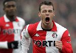 Rotterdam, 5 Februari 2006 Kompetitiewedstrijd Feyenoord-AJAX, eindstand 3-2 Seizoen 2005/2006
Nicky Hofs blij na doelpunt