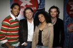 Hilversum 27 december 2006
Wendy van Dijk bij de presentatie van de finalisten  van The X factor. Henkjan Smits met Sharon Christian en Richy