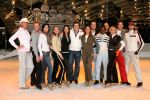 Baarn, 10 Januari 2007 Perspresentaie Dancing On Ice RTL 2007
vlnr: Kelly van der Veer, Jan Posthuma, Stella Gommans, Mary lou Legrand, Marielle Sebastiaanse, Winston Gerschtanowitz, Quinty Trustfull, Joris Putman, Regilio Tuur, John Jones, Suze Mens, Sander Sansons en de belg Dieter Troubleyn