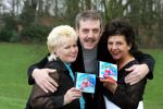 Heerlen, 30 Januari 2007
De Alpenzusjes met blonde Carla Langendijk en donkere Anny Cox en hun herontdekker Ariest/Componist/Tekstdichter Guus Smeets