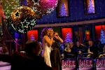 Hilversum 18 december 2006
Singing with the stars bij life & cooking .   Glennis Grace en Inge Ipenburg
