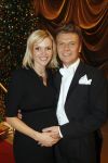 Hilversum 14 december 2006
Dancing with the stars. Bastiaan Ragas met zijn zwangere vrouw Tooske Breugem Ragas
