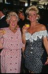 30 Augustus 1989
Vanessa ( Connie Breukhoven ) samen met haar inmiddels overleden moeder