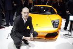 Amsterdam 7 december 2006 
Miljonairfair in de Rai. lange Frans bij Lamborghini