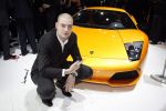 Amsterdam 7 december 2006 
Miljonairfair in de Rai. lange Frans bij Lamborghini