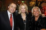 Amstelveen 12 december 2009
Kerstborrel Princess in het cobra museum. Aad en Els Ouborg met Anouk Smulders
Peter Smulders bv