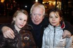 Amsterdam 14 december 2009
Premiere Anubis en de wraak van Argnus in Tuschinski. Hero Muller met kleinkinderen
Peter Smulders bv