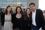 Leeuwarden 13 december 2009
Premiere helden van 1963 in het WTC. jan Douwe Kroeske met vrouw en dochters
Peter Smulders bv