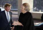Amsterdam 16 december 2009
Uitreiking prins Claus prijzen in het ij theater. Aanwezig zijn Koningin Beatrix Prins Willem Alexander prinses Maxima prins Friso Mabel Wisse Smit prins Constantijn en Prinses Laurentien.
Peter Smulders bv