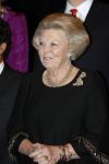 Amsterdam 16 december 2009
Uitreiking prins Claus prijzen in het ij theater. Aanwezig zijn Koningin Beatrix Prins Willem Alexander prinses Maxima prins Friso Mabel Wisse Smit prins Constantijn en Prinses Laurentien.
Peter Smulders bv