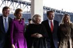 Amsterdam 16 december 2009
Uitreiking prins Claus prijzen in het ij theater. Aanwezig zijn Koningin Beatrix Prins Willem Alexander prinses Maxima prins Friso Mabel Wisse Smit prins Constantijn en Prinses Laurentien.
Peter Smulders bv