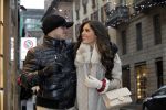 Milaan 21 december 2009
Wesley Sneijder en zijn vriendin  Yolanthe Cabau v Kasbergen shoppend in Milaan. Ze wonen in een parchtig appartement in het centrum van Milaan.
Peter Smulders bv