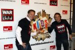 Amsterdam 12 januari 2011
Marco Borsato en Albert Verlinden kondigen smaenwerking aan over kindermusical TBV War Child.
Peter Smulders bv