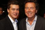 Scheveningen 17 januari 2011
Premiere Sonny Boy in het circustheater. Bert v Leeuwen met zoon
Peter Smulders bv