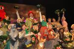 Zoetermeer, 19 December 2010
Premiere in het stadstheater van de musical Dr. Dolittle
Cast met de hoofdrolspelers Edwin Rutten en Alexandra Alphenaar
Foto Peter Smulders BV
