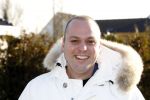 Fijnaart 5 januari 2010
Frans Mariska Christiaan Frans Jr Lucas en Jan Bauer bij hun huis. Frans heeft zijn haar laten inplanteren en is nu nog zo goed als kaal.
Peter Smulders bv