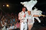 Curacao 1 januari 2011
Gerard Joling luidt 2011 in met een fles champagne en een concert op Mambo Beach.
Peter Smulders bv
