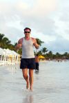 Curacao 24 december 2010
Gerard Joling op het strand van Mambo Beach op Curacao.
Peter Smulders bv