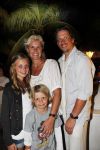 Curacao 1 januari 2010
Irene Moors met man Barry en kinderen op Curacao bij Mambo Beach.
Peter Smulders bv