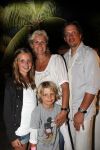 Curacao 1 januari 2010
Irene Moors met man Barry en kinderen op Curacao bij Mambo Beach.
Peter Smulders bv