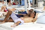Curacao 30 december 2010
Jan Smit en Lisa relaxen op Curacao nadat Jan een optreden heeft gehad op Mambo Beach. 
Peter Smulders bv