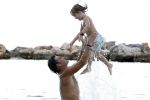 Curacao 31 december 2010
Jeroen v d Boom met zijn vrouw Dany en zoons Daan en Luuk op vakantie op Curacao.
Peter Smulders bv