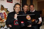 Amsterdam 12 januari 2011
Marco Borsato en Albert Verlinden kondigen samenwerking aan over kindermusical TBV War Child.Harald v Panhuis van de zwaluwhoeve is de sponsor
Peter Smulders bv