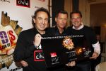 Amsterdam 12 januari 2011
Marco Borsato en Albert Verlinden kondigen samenwerking aan over kindermusical TBV War Child.Harald v Panhuis van de zwaluwhoeve is de sponsor
Peter Smulders bv
