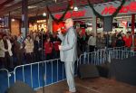 Roermond, 11 December 2010
Optreden Martin Hurkens bij de MediaMarkt
Foto Peter Smulders BV