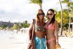 Curacao 24 december 2010
Melody en haar moeder Patricia Klaver samen op vakantie op Curacao.
Peter Smulders bv