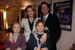 Amsterdam 2 november 2010
Premiere Holiday on ice bij de RAI en de zuidpool. Pernille la Lau met kinderen
Peter Smulders bv