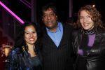 Hilversum 7 december 2010
Uitreiking Radio bitches awards. Prem Radhakishun met vrouw en collega
Peter Smulders bv