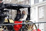 Amsterdam 13 december 2010
Tatjana en Peter v d Vorst in een koets rijdens over de Amsterdamse Grachtend voor opnames Programma waarin Tatjana op zoek gaat naar een man.