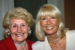 Willeke Alberti
met moeder Ria Alberti
Foto Peter Smulders BV
