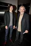 Amsterdam 10 januari 2012
Premiere Emmi en Leo in DeLaMar Theater. Derek de Lint met zijn zoon.
Peter Smulders bv